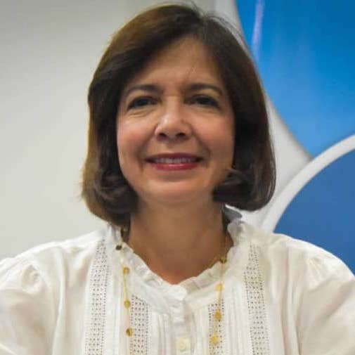 Dra. Ana María Sáenz